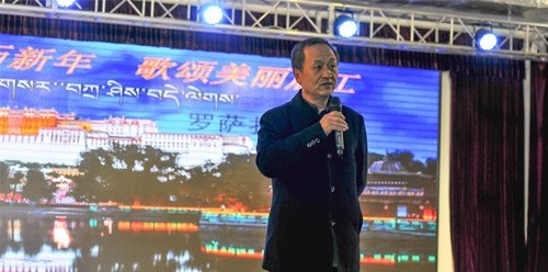 可按栏目接着查阅相关条目