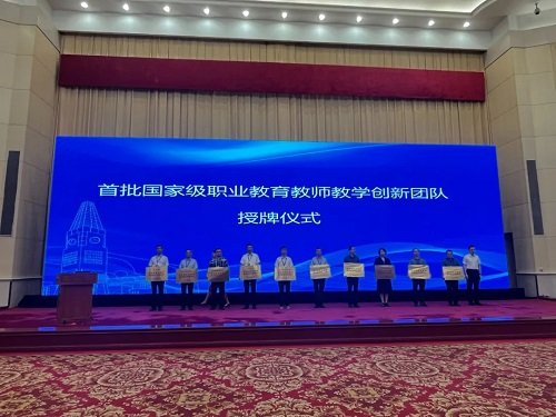 需要原文时请核对应栏目发布页
